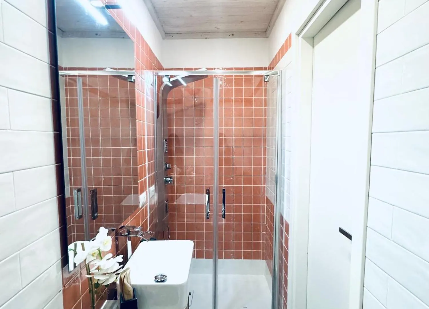 Miluar Relais - Donnaregina Bed & Breakfast Naples