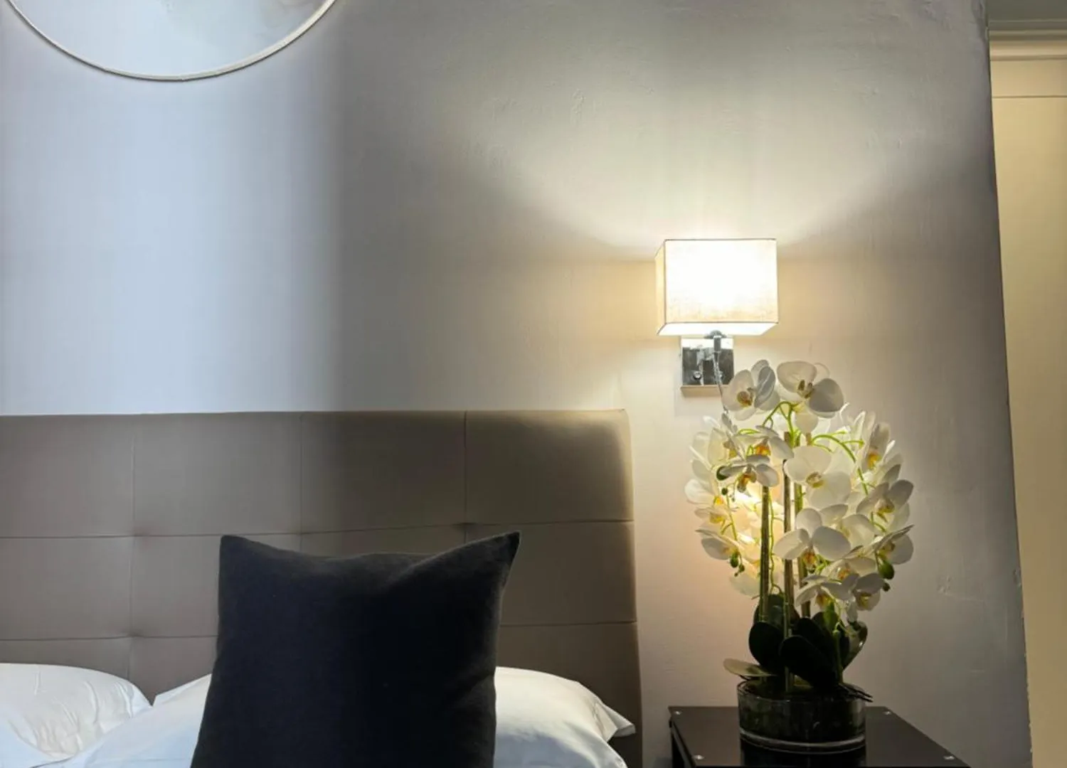 Miluar Relais - Donnaregina Bed & Breakfast Naples